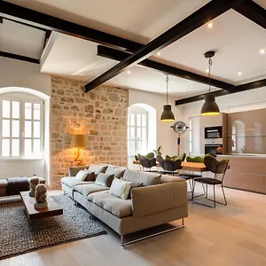 Old Town Luxury House Apartment