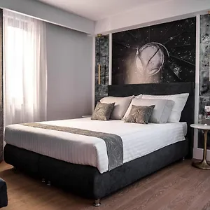 https://la-loggia-hotel.in-istria.net