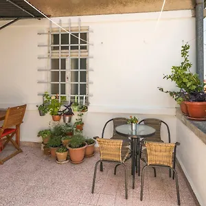 Dinka With Terrace Apartment