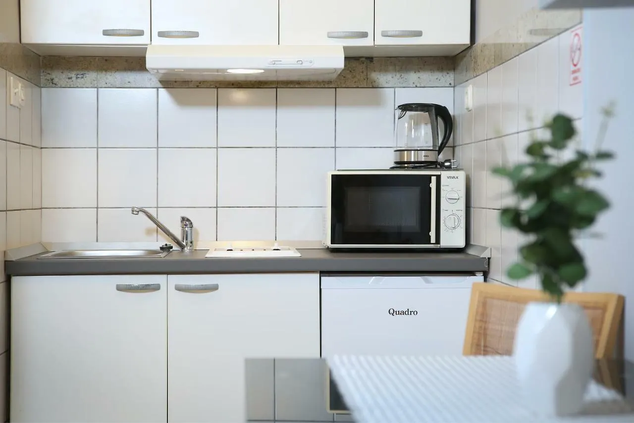 Split Chic Studio Apartman
